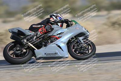 media/Dec-04-2025-Racers Edge (Thu) [[5ebc9f124d]]/3-B Group/2-Session 1 (Turn 4 Entry)/